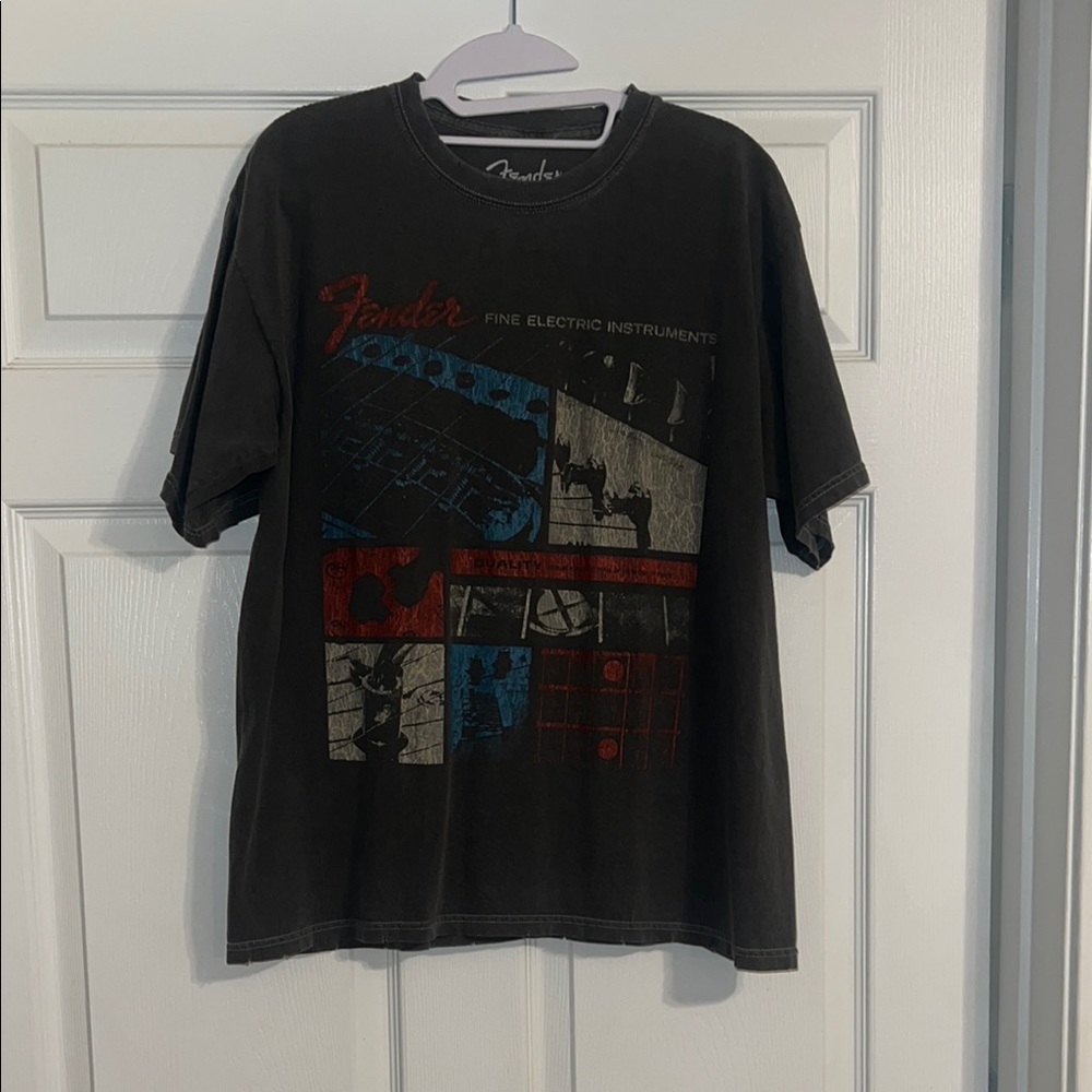Fender Graphic T-Shirt in Black